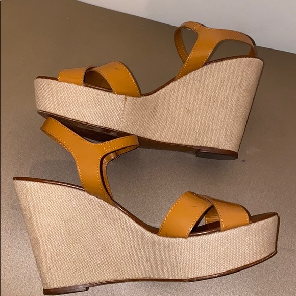 J crew leather nude wedges in good condition - Picture 3 of 7